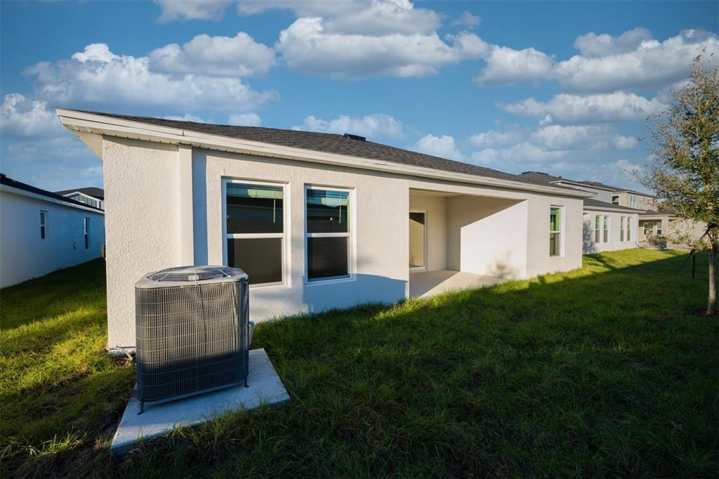 For Rent: $2,500 (3 beds, 2 baths, 1900 Square Feet)