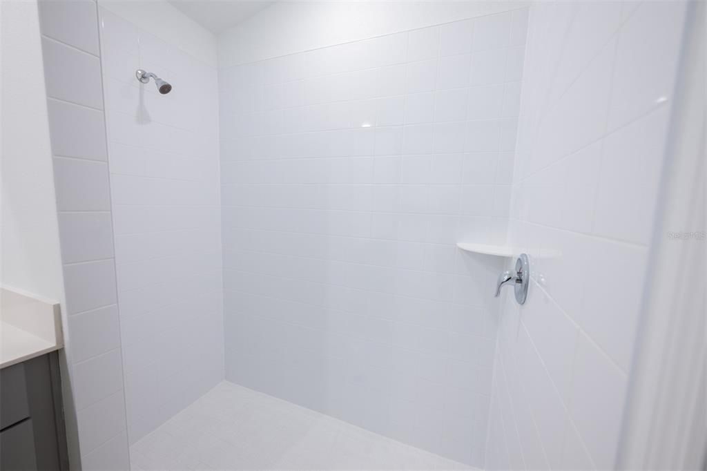 For Rent: $2,500 (3 beds, 2 baths, 1900 Square Feet)