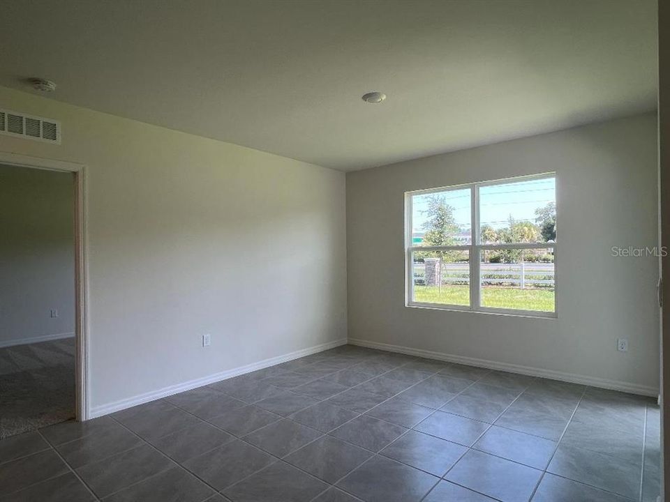 En Renta: $2,095 (3 camas, 2 baños, 1672 Pies cuadrados)