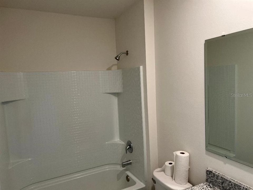 En Renta: $2,095 (3 camas, 2 baños, 1672 Pies cuadrados)