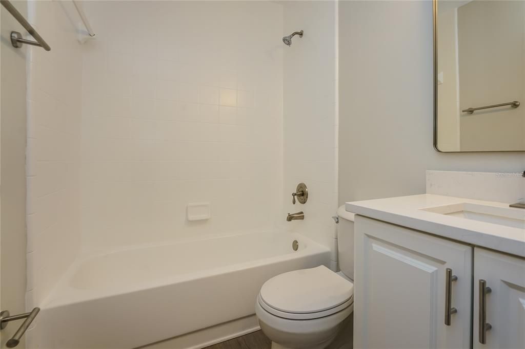 待售: $289,900 (3 贝兹, 2 浴室, 1284 平方英尺)