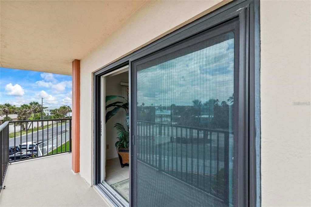 В аренду: $2,350 (2 спален, 2 ванн, 1344 Квадратных фут)