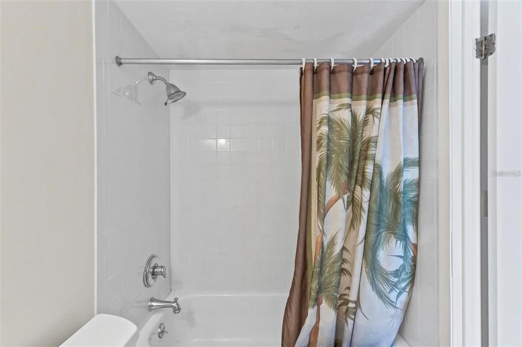 В аренду: $2,350 (2 спален, 2 ванн, 1344 Квадратных фут)