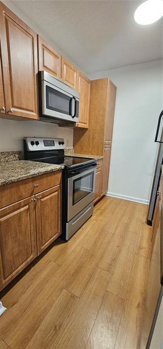 For Rent: $1,650 (2 beds, 1 baths, 857 Square Feet)