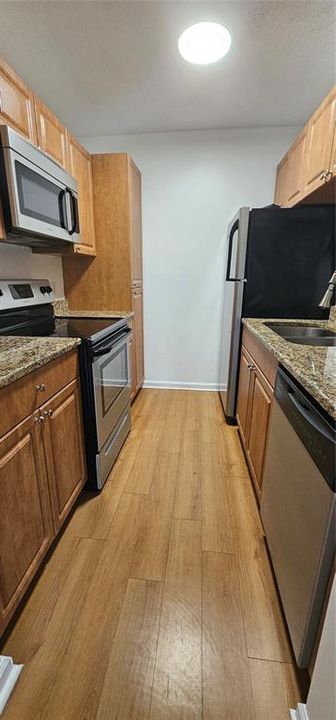 For Rent: $1,650 (2 beds, 1 baths, 857 Square Feet)