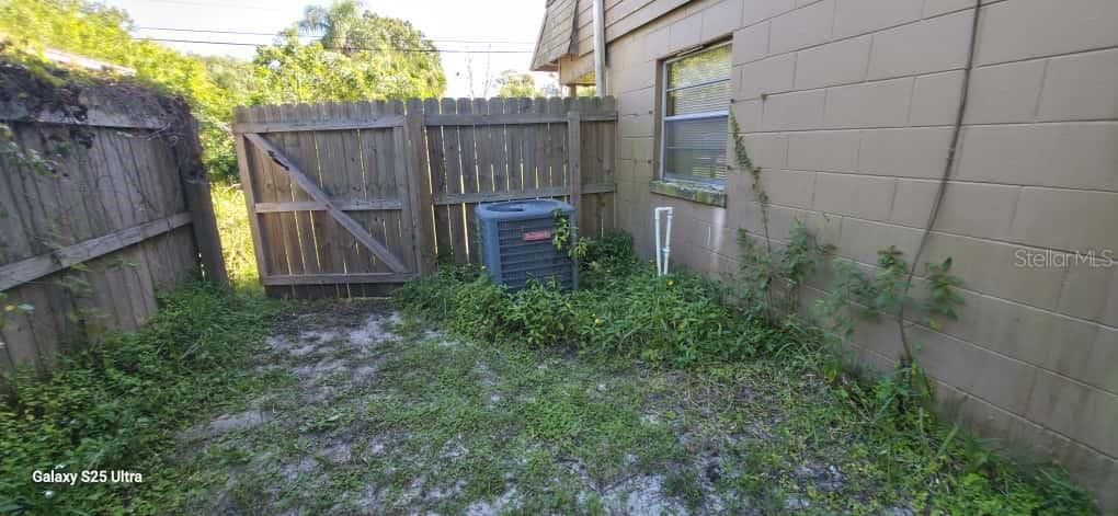 На продажу: $210,000 (4 спален, 4 ванн, 1734 Квадратных фут)