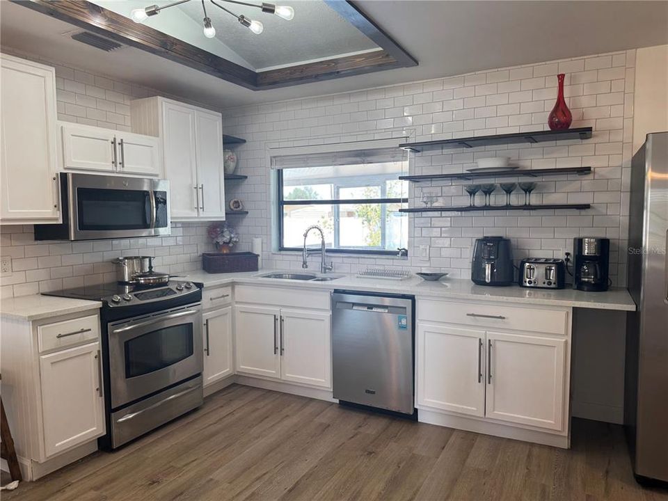 待售: $309,900 (3 贝兹, 2 浴室, 1348 平方英尺)