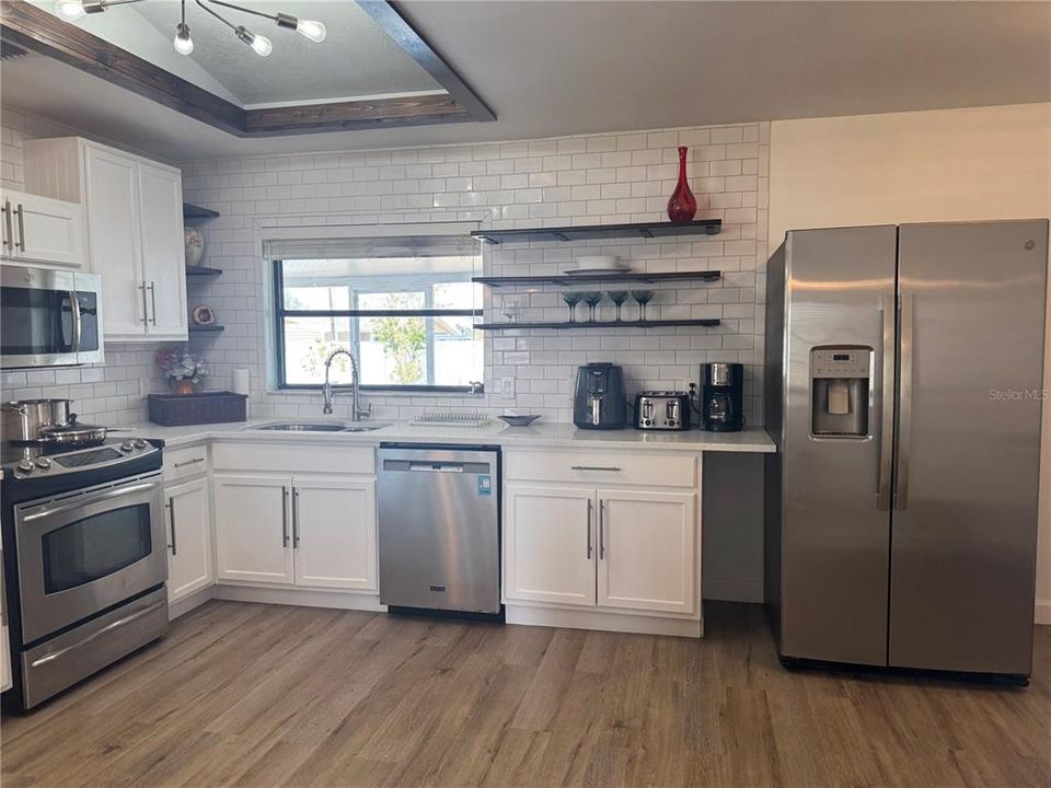 待售: $309,900 (3 贝兹, 2 浴室, 1348 平方英尺)