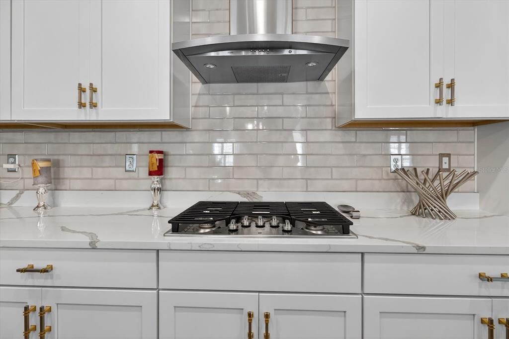 For Rent: $3,700 (4 beds, 2 baths, 2101 Square Feet)