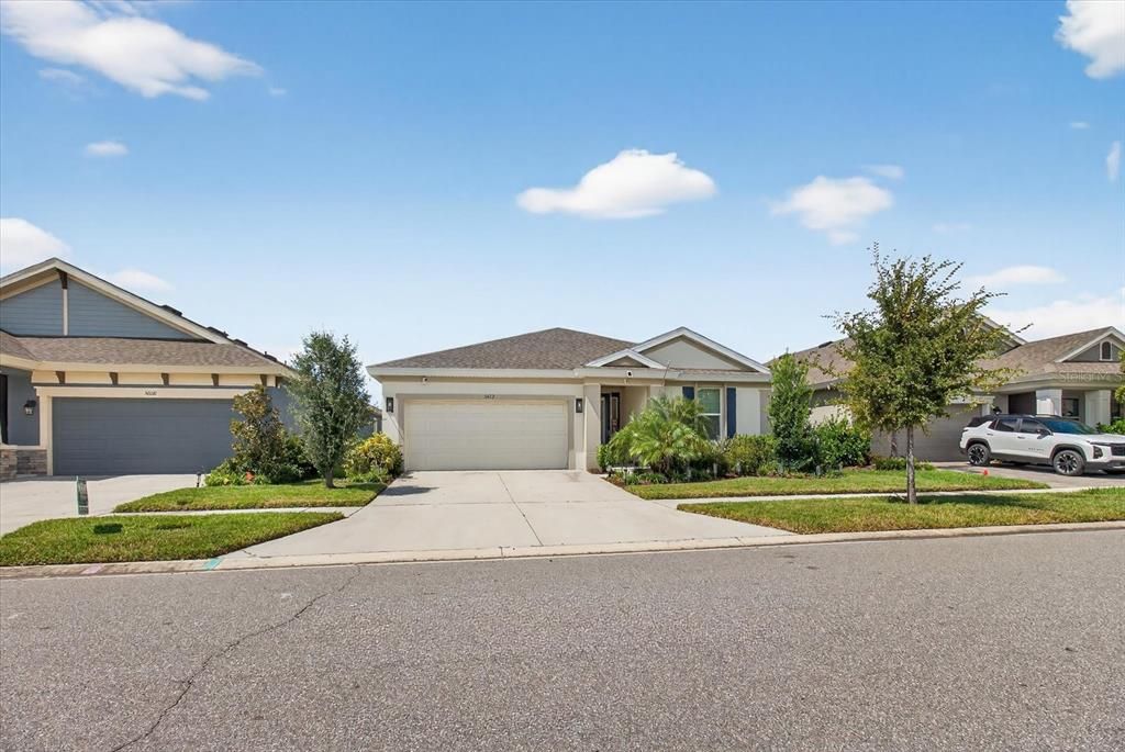 For Rent: $3,700 (4 beds, 2 baths, 2101 Square Feet)