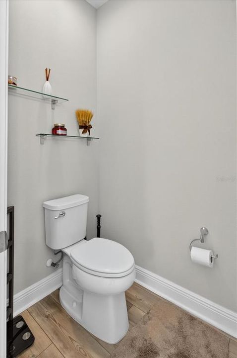 For Rent: $3,700 (4 beds, 2 baths, 2101 Square Feet)