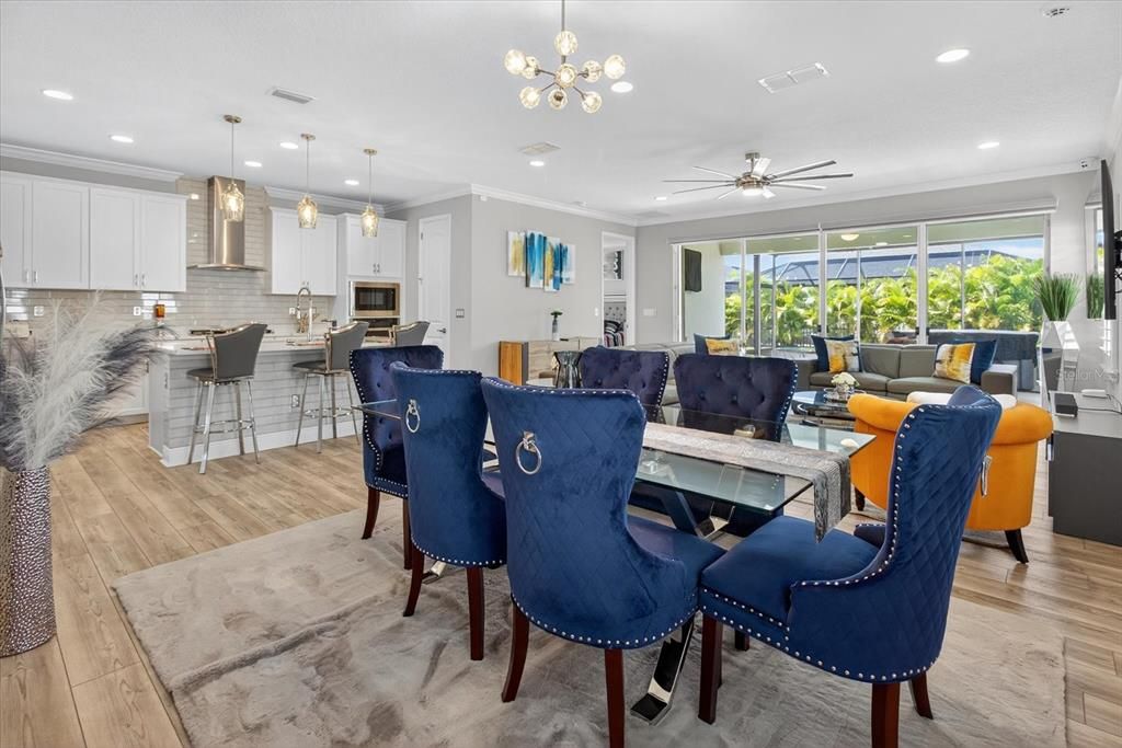 For Rent: $3,700 (4 beds, 2 baths, 2101 Square Feet)