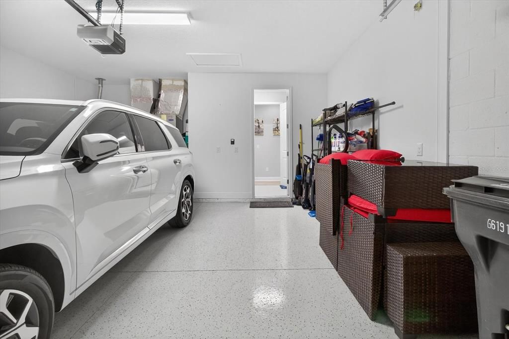 For Rent: $3,700 (4 beds, 2 baths, 2101 Square Feet)