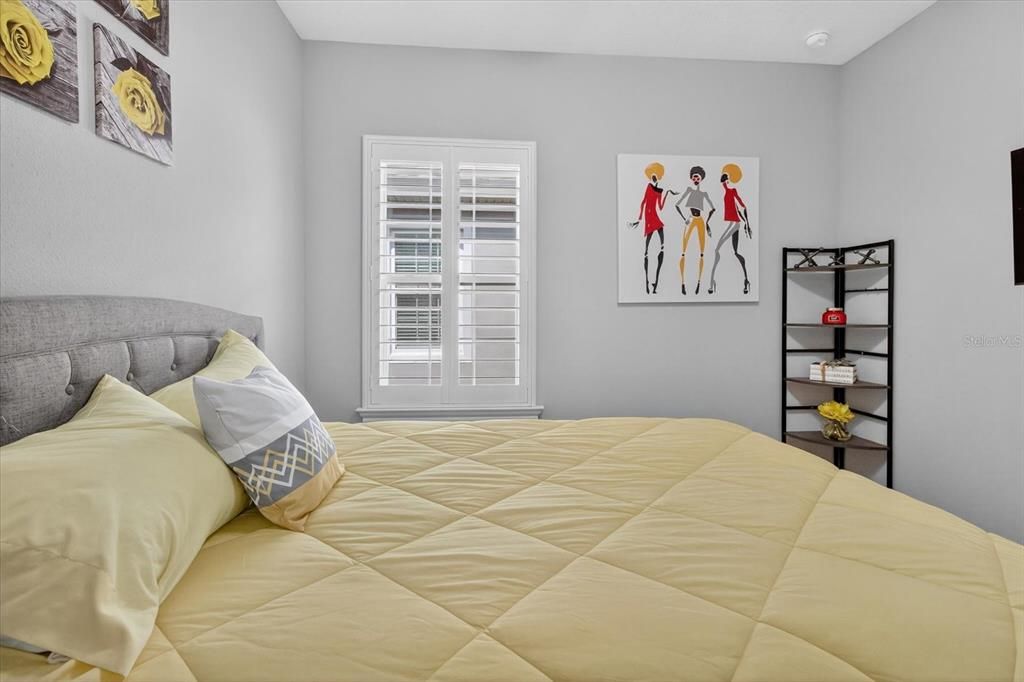 For Rent: $3,700 (4 beds, 2 baths, 2101 Square Feet)