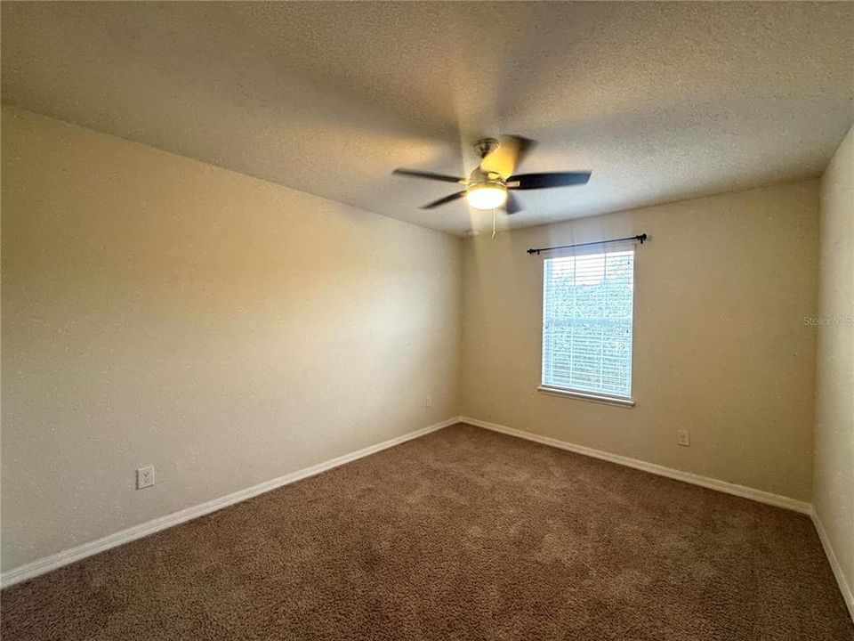 For Rent: $2,450 (3 beds, 2 baths, 1787 Square Feet)