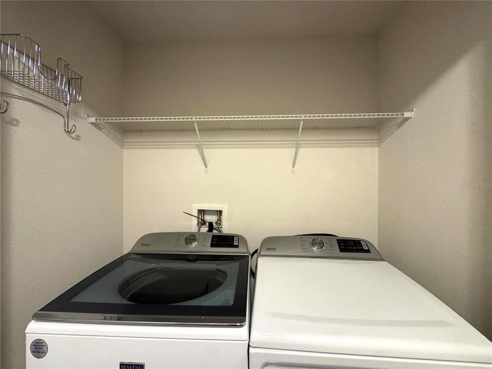 For Rent: $2,450 (3 beds, 2 baths, 1787 Square Feet)