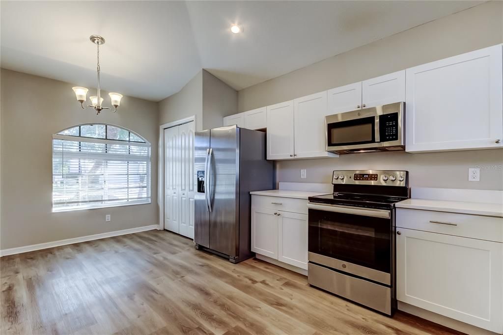 For Sale: $480,000 (3 beds, 2 baths, 2041 Square Feet)