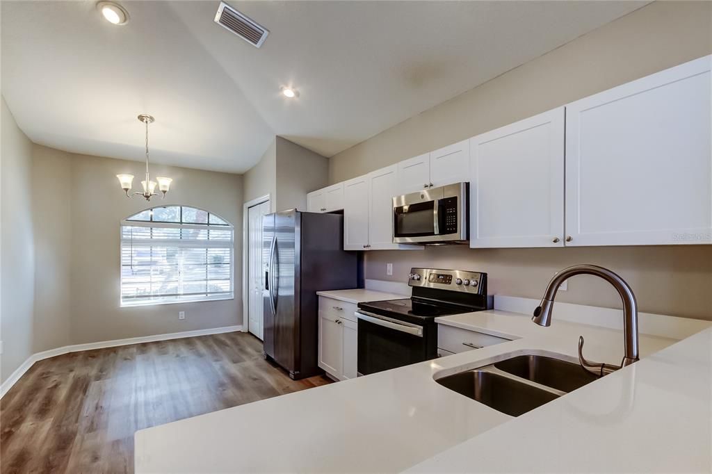 For Sale: $480,000 (3 beds, 2 baths, 2041 Square Feet)