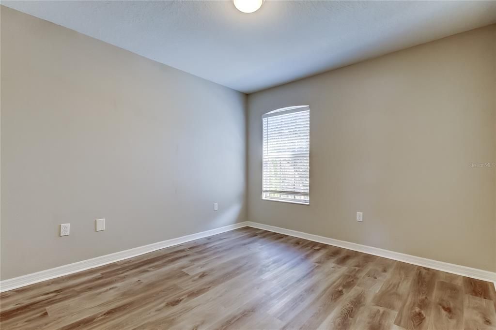 For Sale: $480,000 (3 beds, 2 baths, 2041 Square Feet)