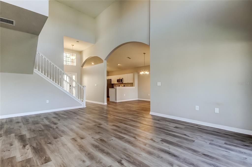 For Sale: $480,000 (3 beds, 2 baths, 2041 Square Feet)