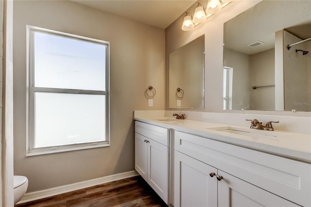 For Sale: $480,000 (3 beds, 2 baths, 2041 Square Feet)