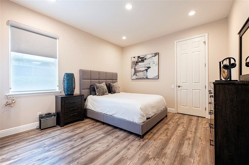 En Venta: $1,200,000 (4 camas, 4 baños, 3924 Pies cuadrados)