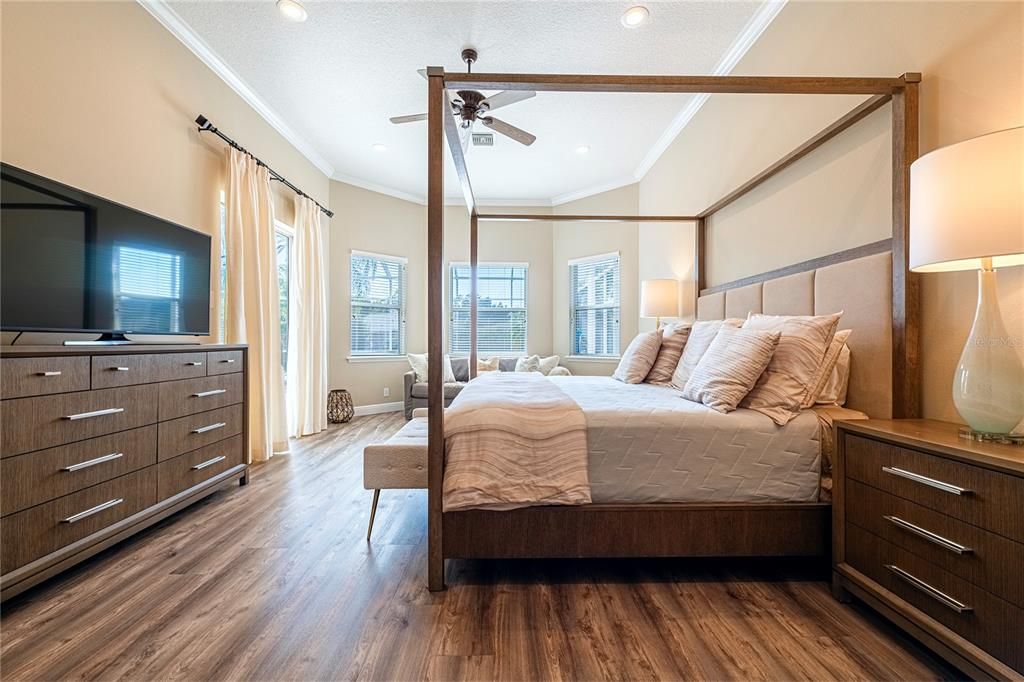 En Venta: $1,200,000 (4 camas, 4 baños, 3924 Pies cuadrados)