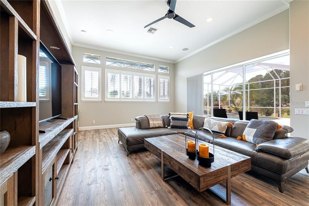 En Venta: $1,200,000 (4 camas, 4 baños, 3924 Pies cuadrados)