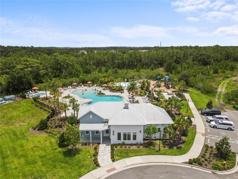 出租: $3,500 (4 贝兹, 3 浴室, 2557 平方英尺)