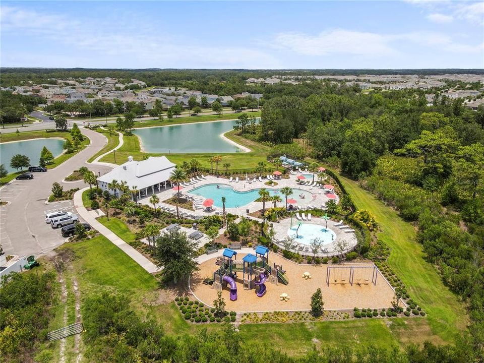 出租: $3,500 (4 贝兹, 3 浴室, 2557 平方英尺)