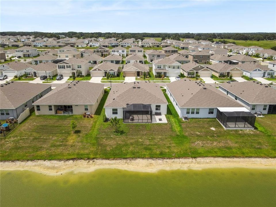 出租: $3,500 (4 贝兹, 3 浴室, 2557 平方英尺)