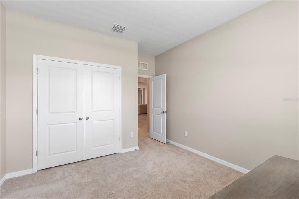 出租: $3,500 (4 贝兹, 3 浴室, 2557 平方英尺)