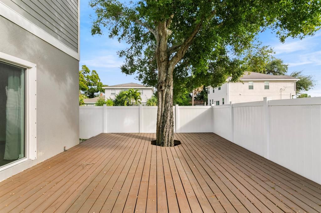 На продажу: $685,000 (3 спален, 2 ванн, 2104 Квадратных фут)