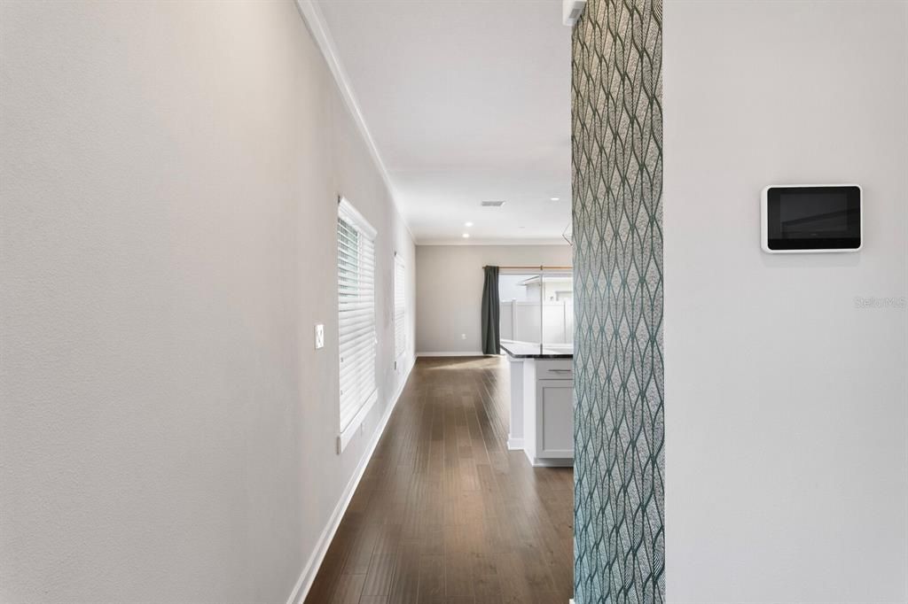 На продажу: $685,000 (3 спален, 2 ванн, 2104 Квадратных фут)