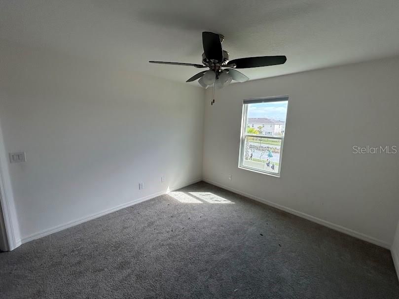 For Rent: $2,340 (4 beds, 2 baths, 1876 Square Feet)