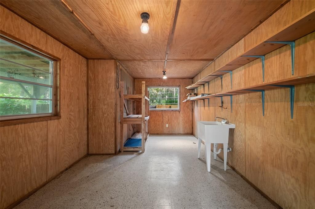 Activo con contrato: $750,000 (3 camas, 2 baños, 1664 Pies cuadrados)