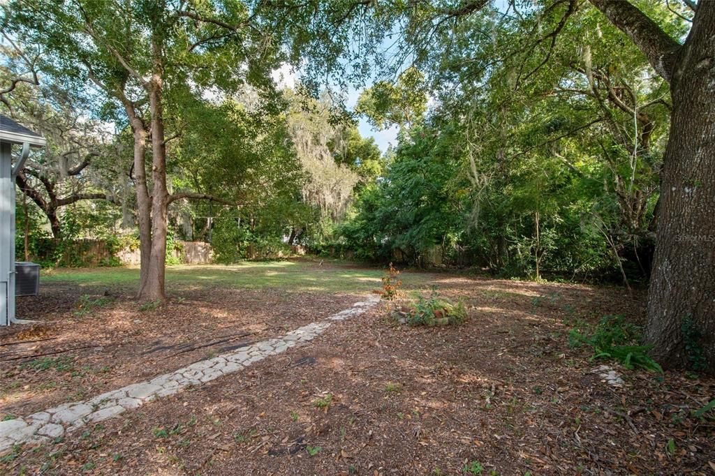 Activo con contrato: $750,000 (3 camas, 2 baños, 1664 Pies cuadrados)