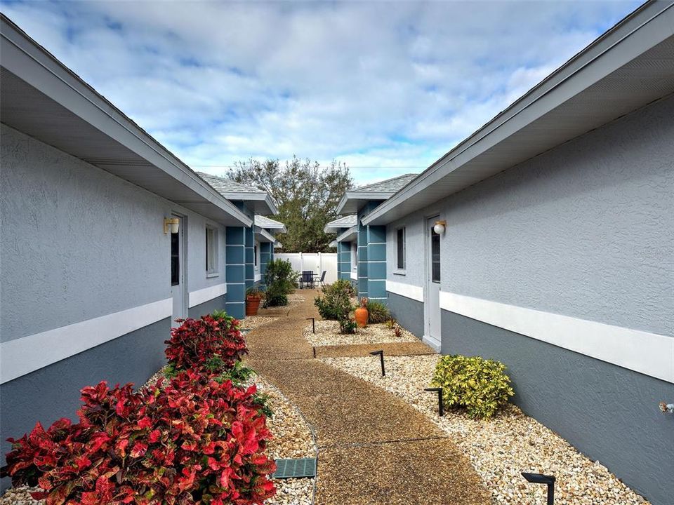 待售: $250,000 (2 贝兹, 2 浴室, 1170 平方英尺)