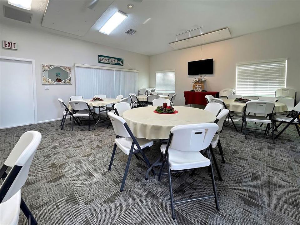 待售: $250,000 (2 贝兹, 2 浴室, 1170 平方英尺)