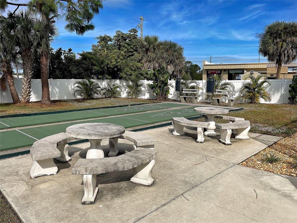 待售: $250,000 (2 贝兹, 2 浴室, 1170 平方英尺)