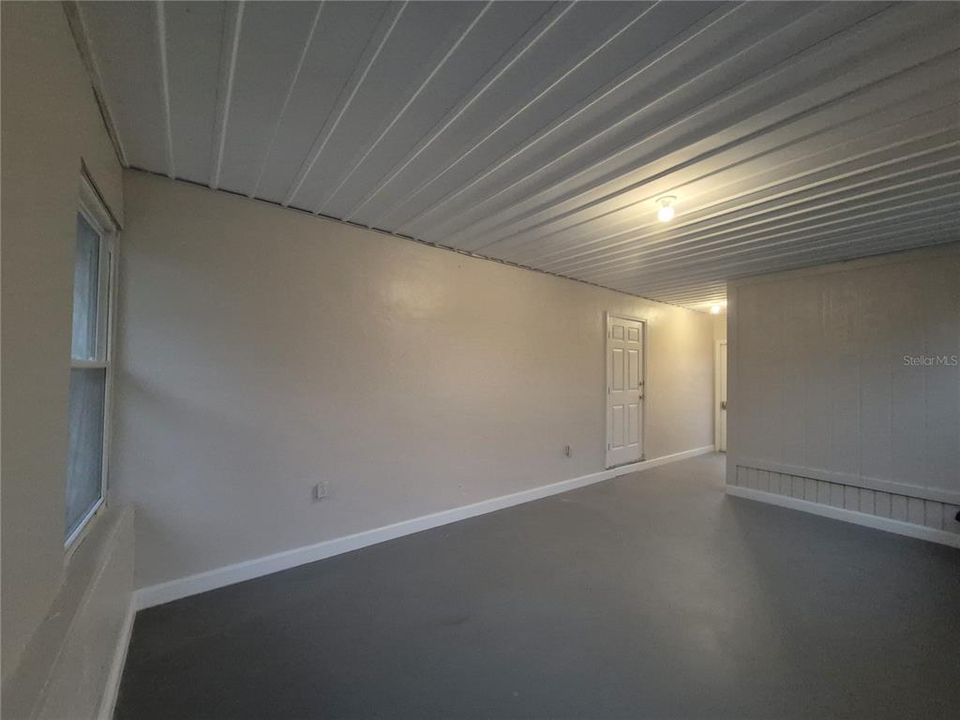 For Sale: $267,300 (4 beds, 2 baths, 1344 Square Feet)