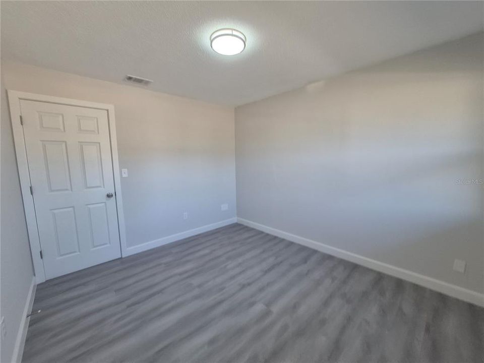 For Sale: $267,300 (4 beds, 2 baths, 1344 Square Feet)