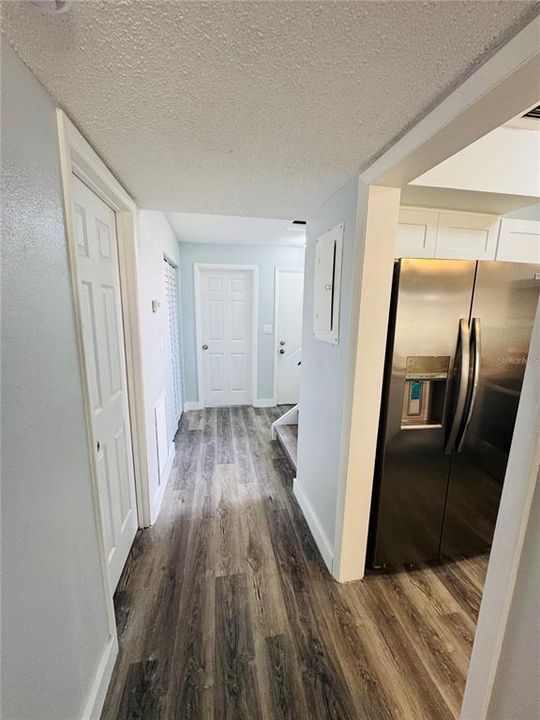 For Rent: $1,950 (2 beds, 2 baths, 1437 Square Feet)