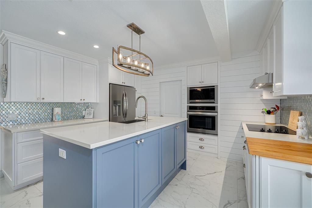 На продажу: $629,900 (3 спален, 2 ванн, 1754 Квадратных фут)