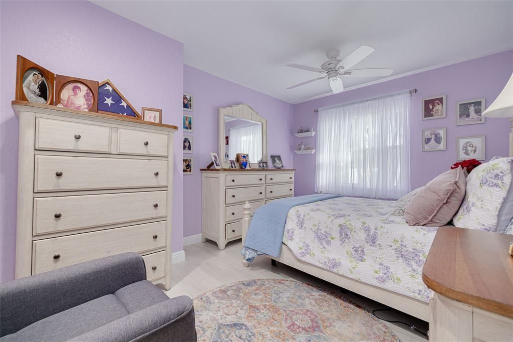 На продажу: $629,900 (3 спален, 2 ванн, 1754 Квадратных фут)