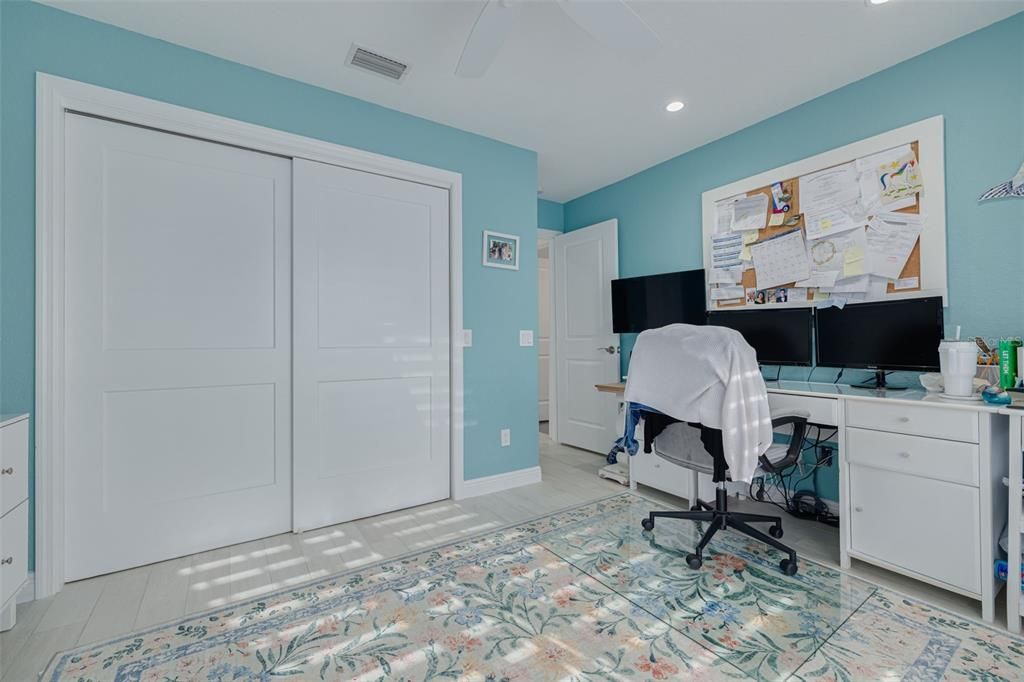 На продажу: $629,900 (3 спален, 2 ванн, 1754 Квадратных фут)