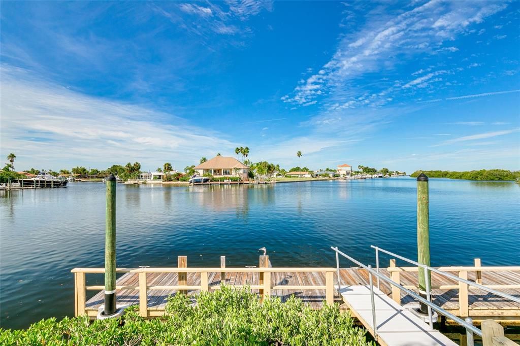 На продажу: $629,900 (3 спален, 2 ванн, 1754 Квадратных фут)