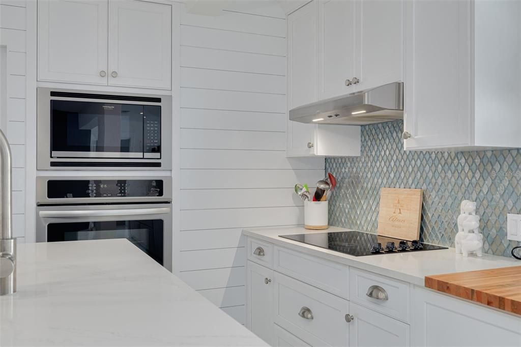 На продажу: $629,900 (3 спален, 2 ванн, 1754 Квадратных фут)