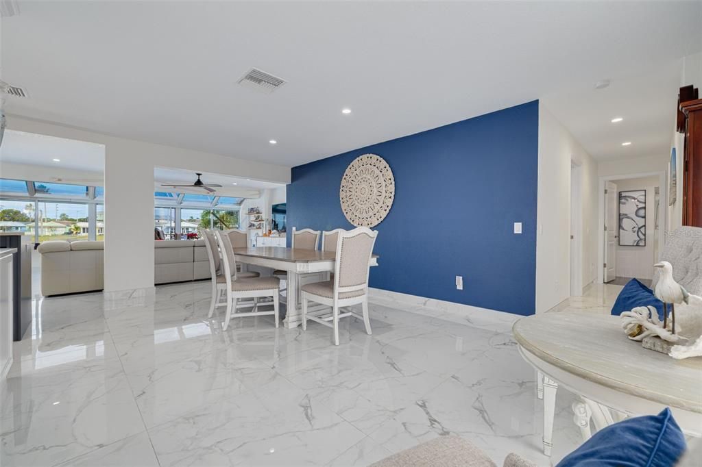 На продажу: $629,900 (3 спален, 2 ванн, 1754 Квадратных фут)