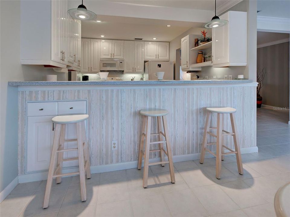 For Sale: $815,000 (3 beds, 2 baths, 1706 Square Feet)